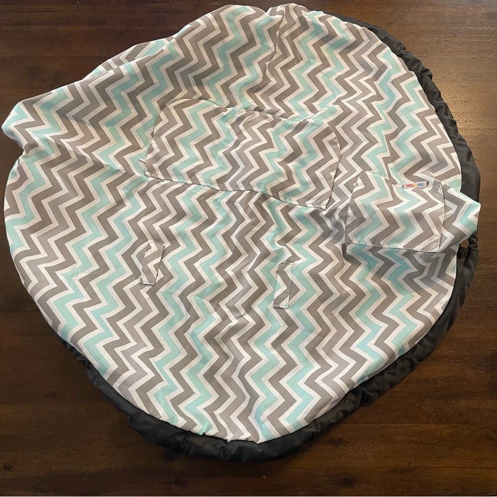 NWT Maya‎ and max 6in 1 cover and go